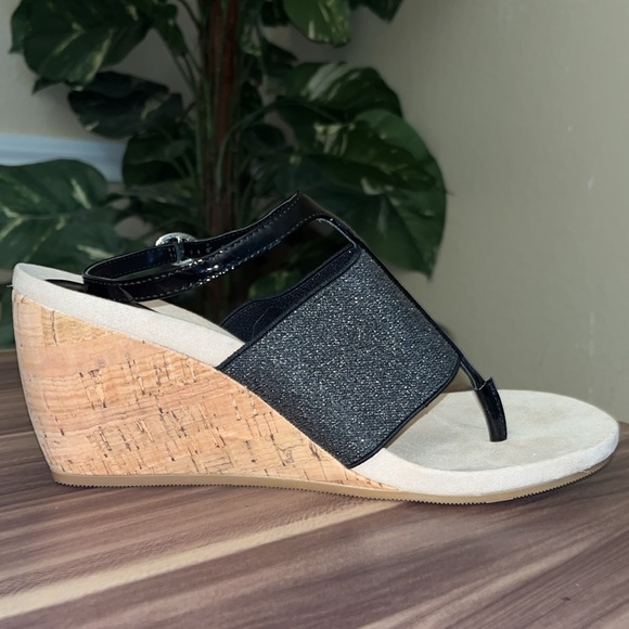 Anne Klein Ivana wedge sandal with cork bottom - Picture 9 of 16